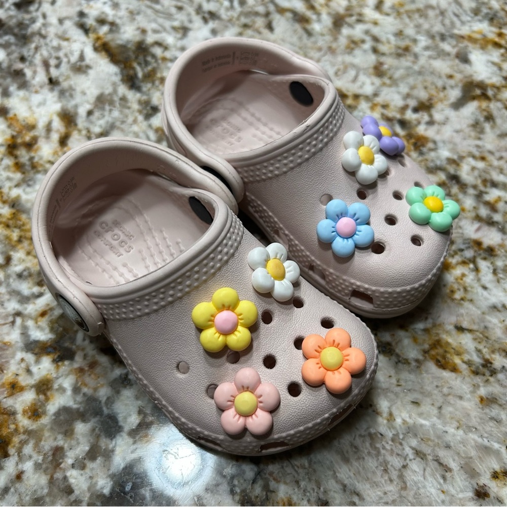 CROCS Kids Light Pink with Multicolor Flowers Baby/Toddler size 5